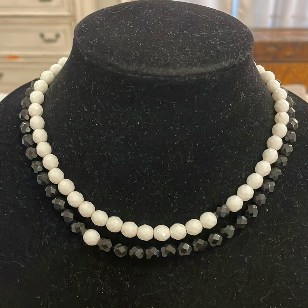 Vintage Black White Beaded Double Layer Strand Choker Collar Statement Necklace